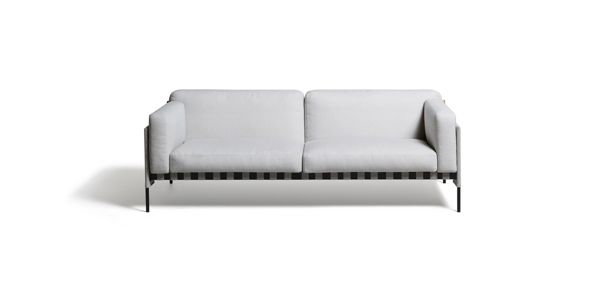 Designer outdoor ouutoor sofa: Etiquette